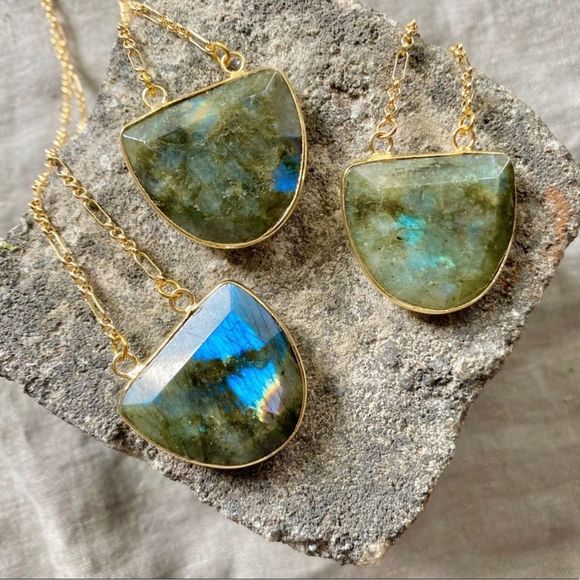 Labradorite Crescent 22K Gold Boho Necklace - Picture 4 of 10